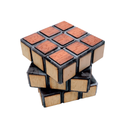 Cube en bois trésor